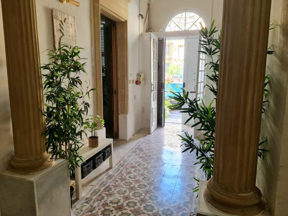 Hostel On Sliema Exterior photo